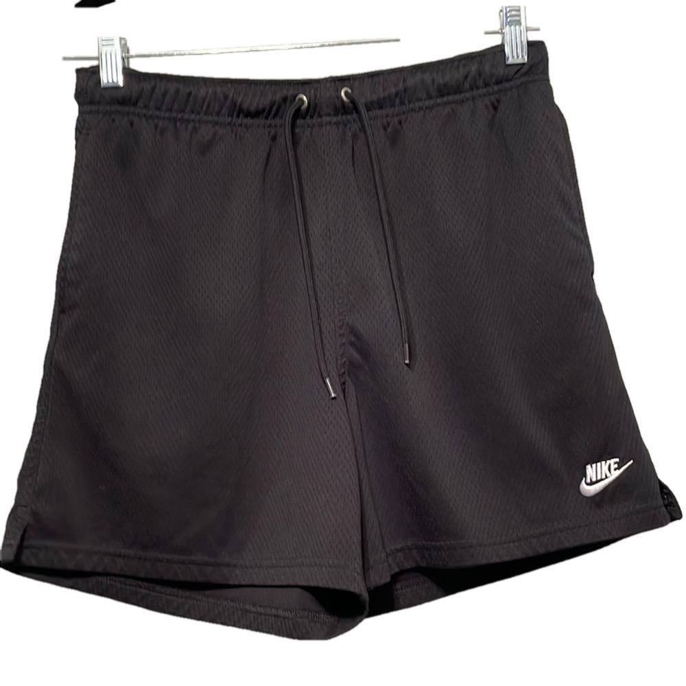 NIKE SPIRT SHORT SIZE S P CH BLACK